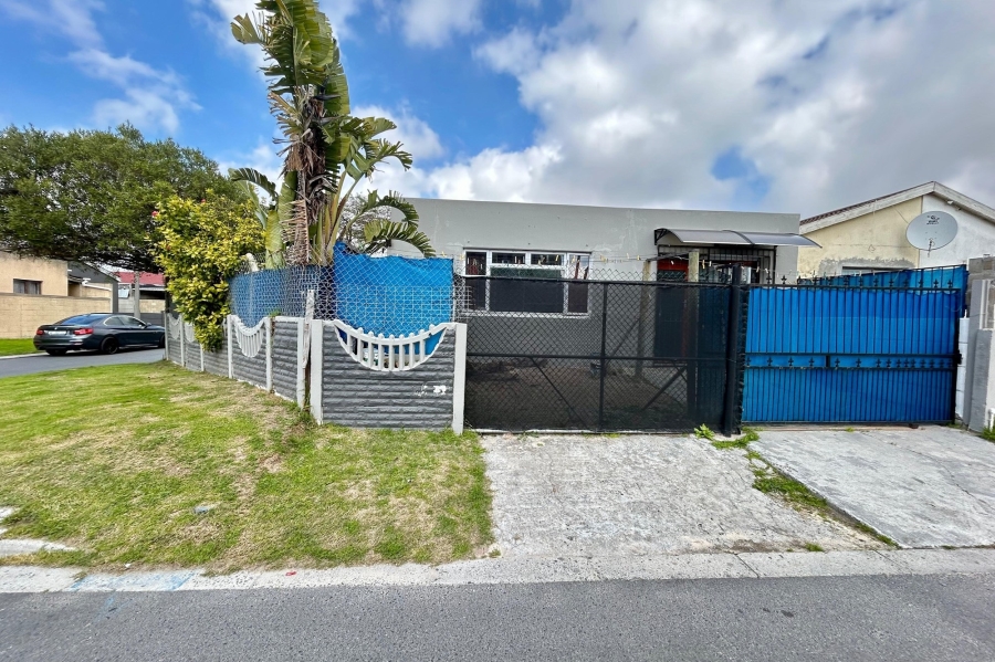 3 Bedroom Property for Sale in Greenfield Western Cape